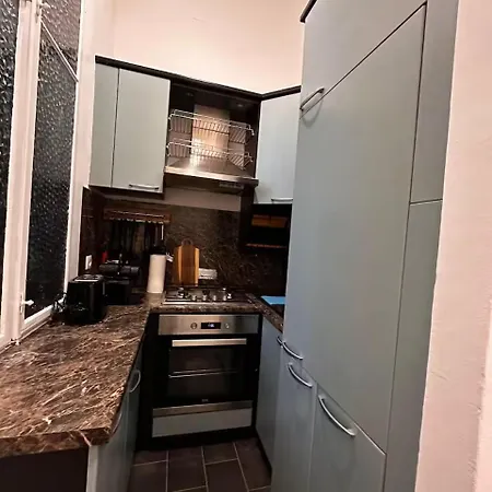 Center - 15 Minuten Nach Wien Appartement *