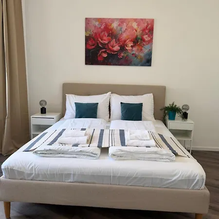 Center - 15 Minuten Nach Wien Appartement Stockerau
