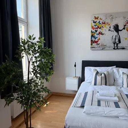 Center - 15 Minuten Nach Wien *
