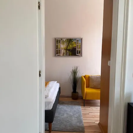 Center - 15 Minuten Nach Wien Appartement Stockerau